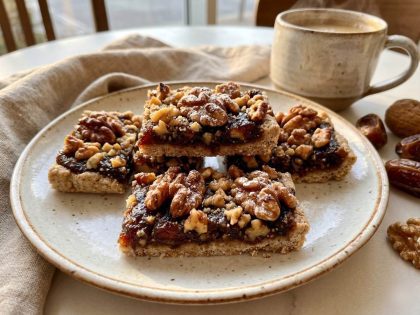 עוגיות תמרים ואגוזים