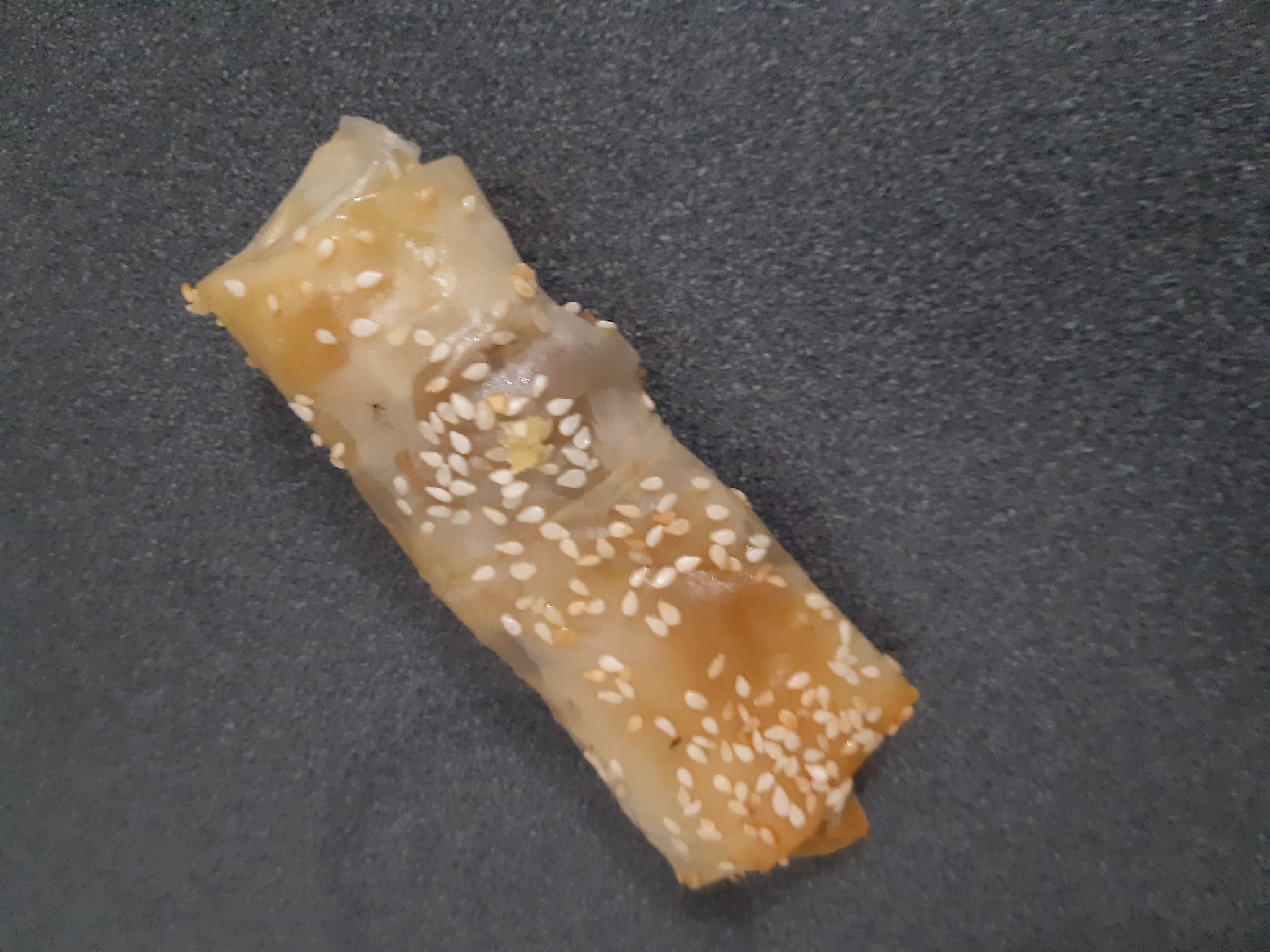 בצק פילו ממולא בירקות