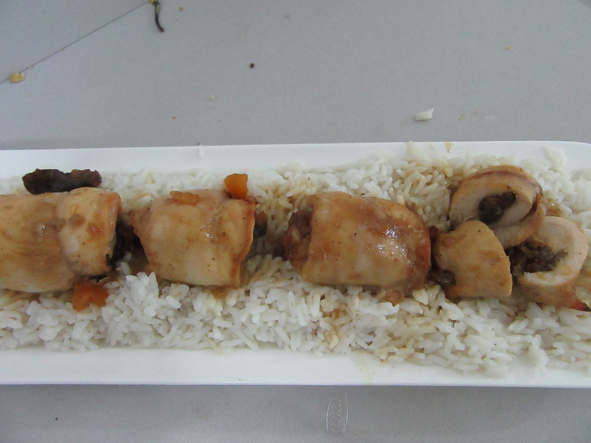 חזה עוף ממולא בפירות יבשים