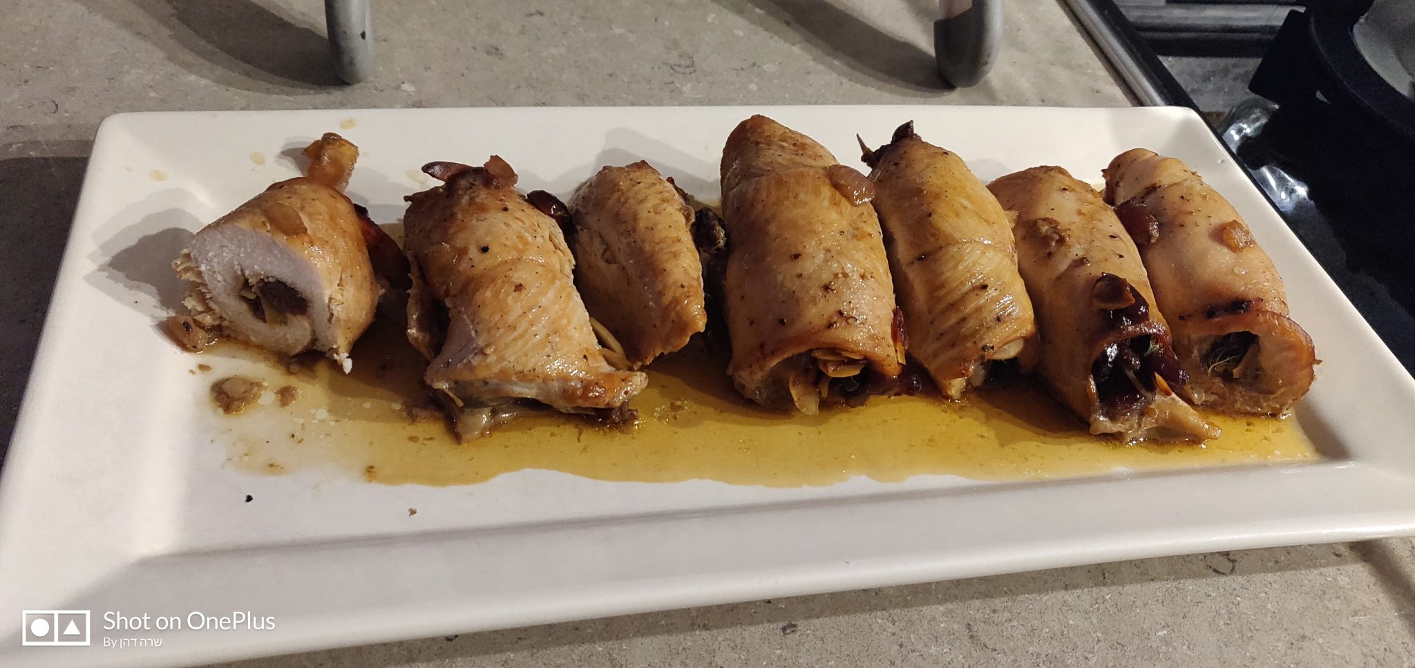 חזה עוף ממולא בפירות יבשים