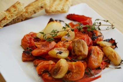 קונפי שום ועגבניות שרי