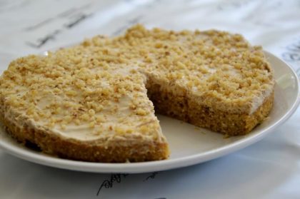 עוגת קרם אגוזים