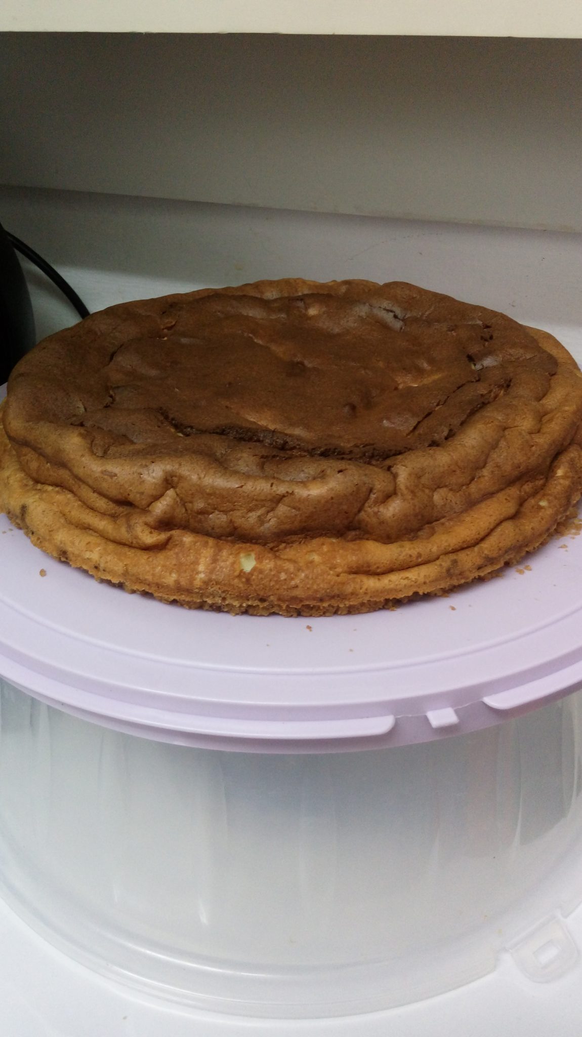 עוגה לא אפויה מבפנים