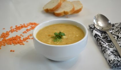 מרק עדשים כתומות בקלי קלות מתכונים ב10 דקות