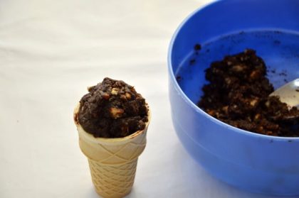 כדורי שוקולד בגביעי גלידה