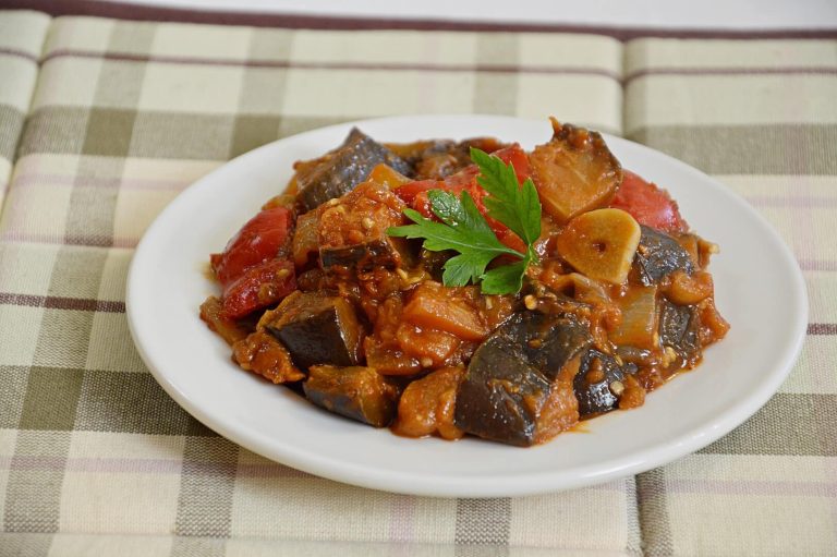 סלט חצילים וגמבה