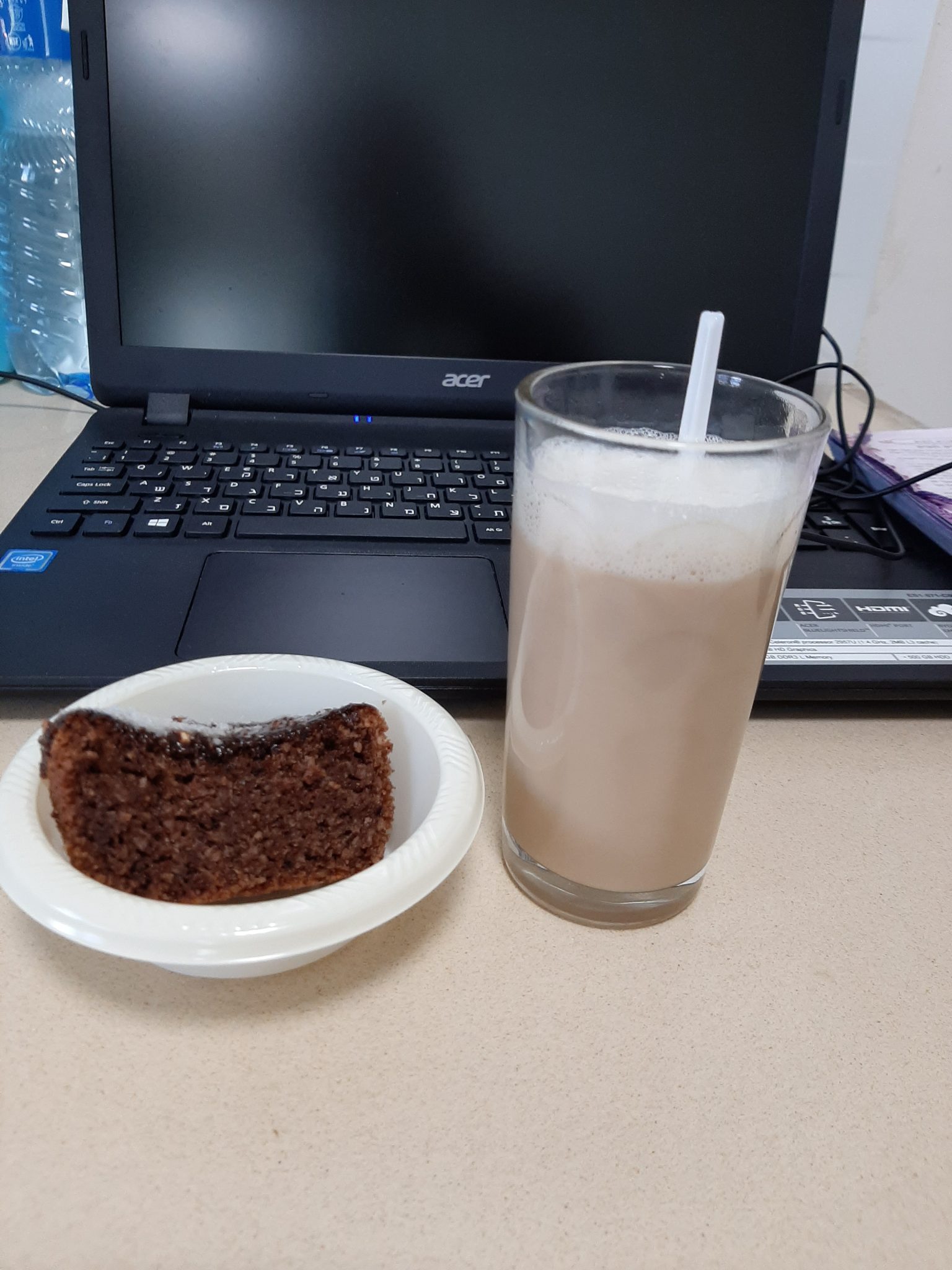 עוגת שקדים ושוקולד