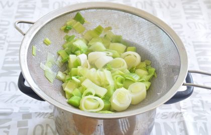 כרישה חתוכה ומסוננת