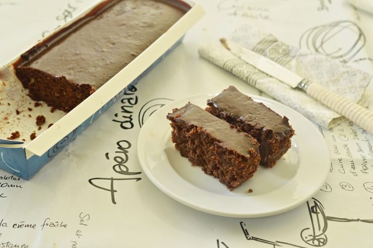 עוגת שקדים ושוקולד