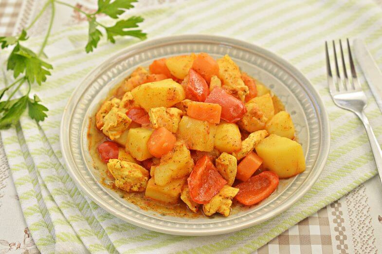 תבשיל חזה עוף וירקות