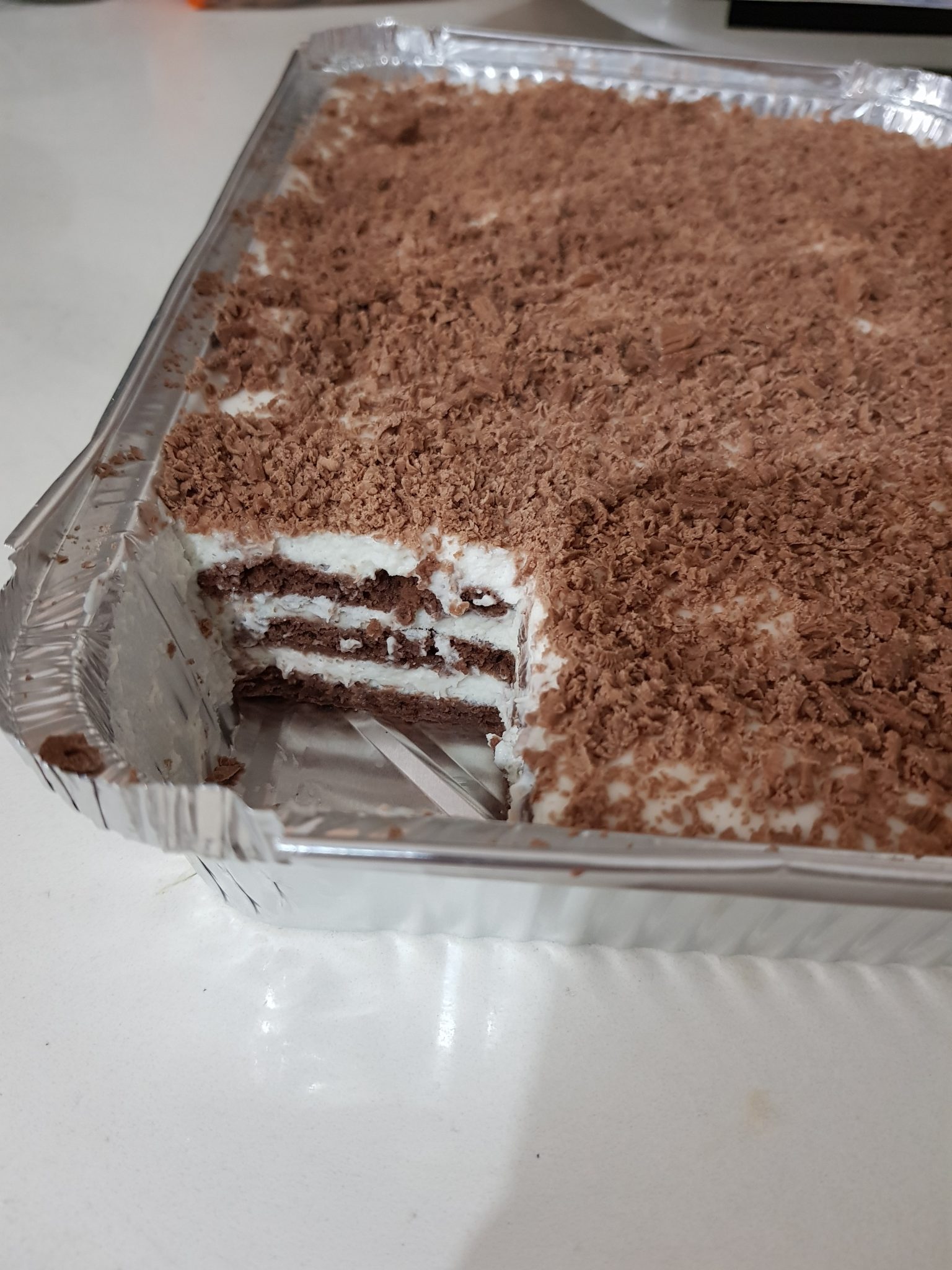 עוגת גבינה וביסקוויטים