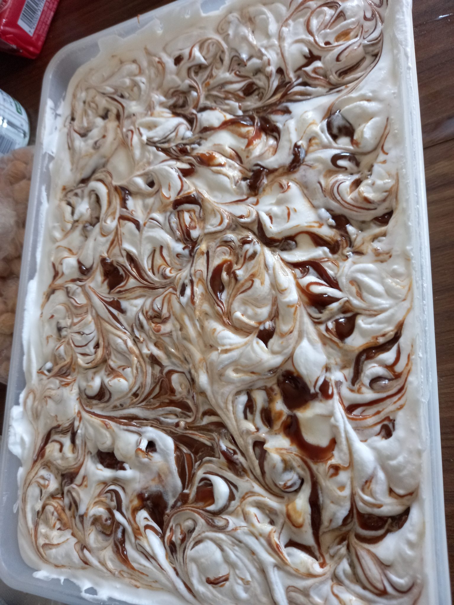 עוגת גבינה וביסקוויטים