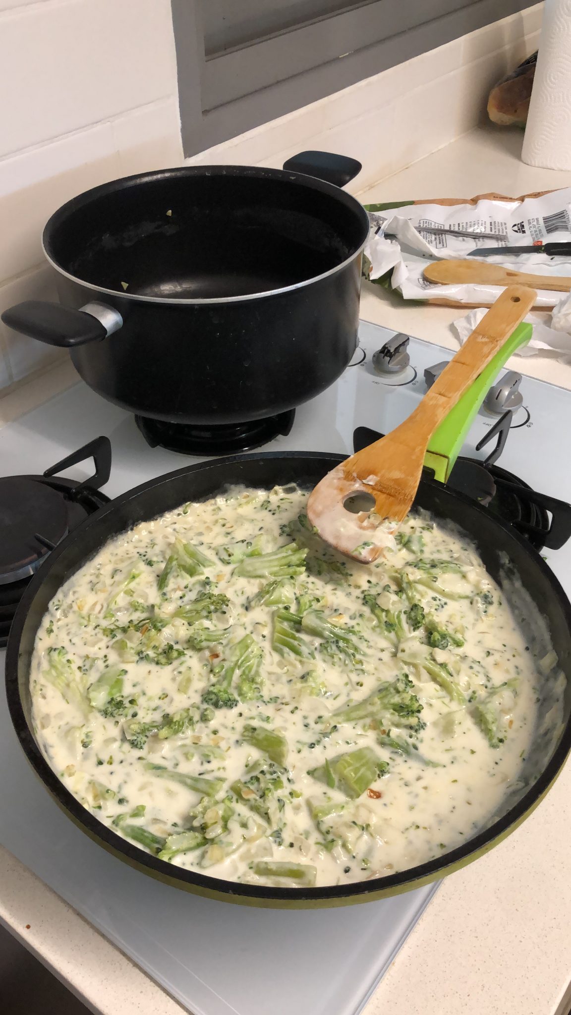 פסטה ברוטב ברוקולי ושמנת