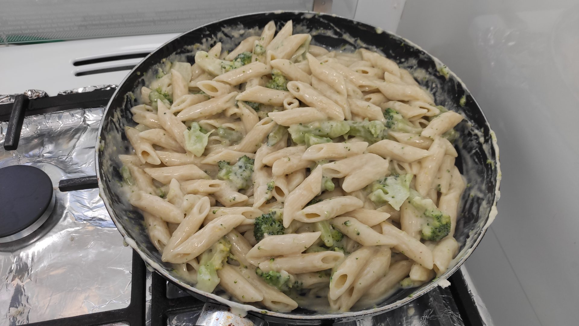 פסטה ברוטב ברוקולי ושמנת