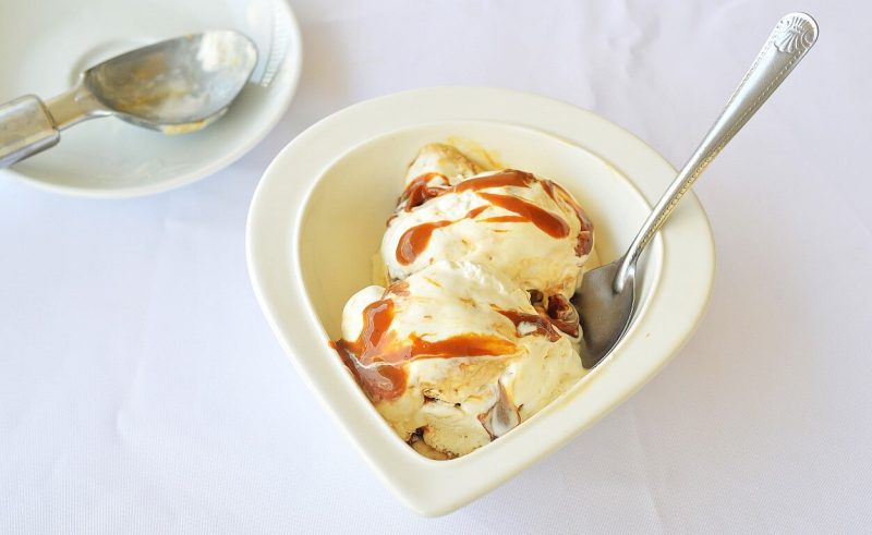 גלידת ריבת חלב