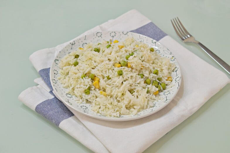 אורז עם תירס ואפונה