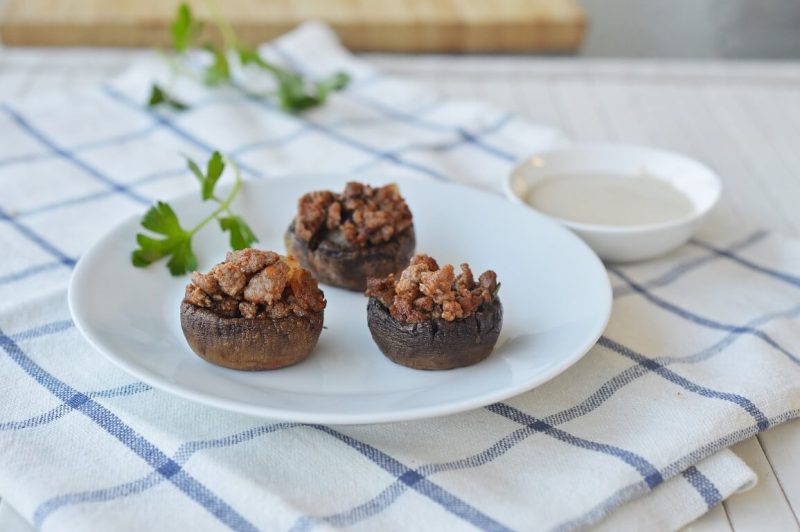 פטריות ממולאות בשר