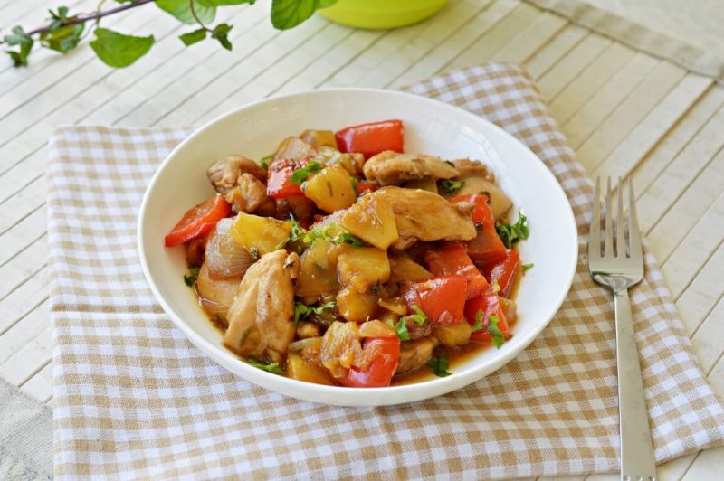 פרגיות עם אננס