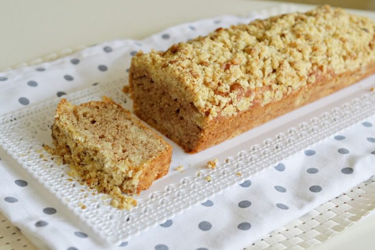 עוגת תפוחים פירורים