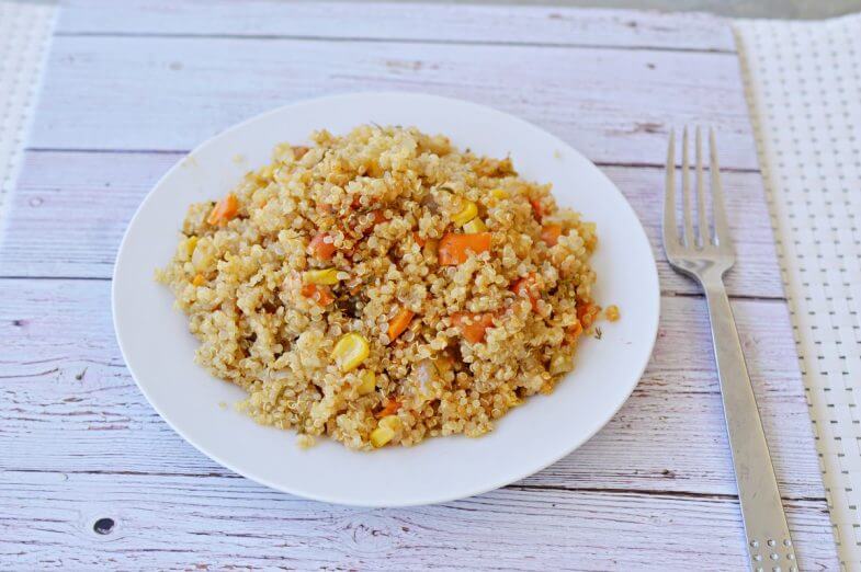 קינואה עם פלפל ותירס