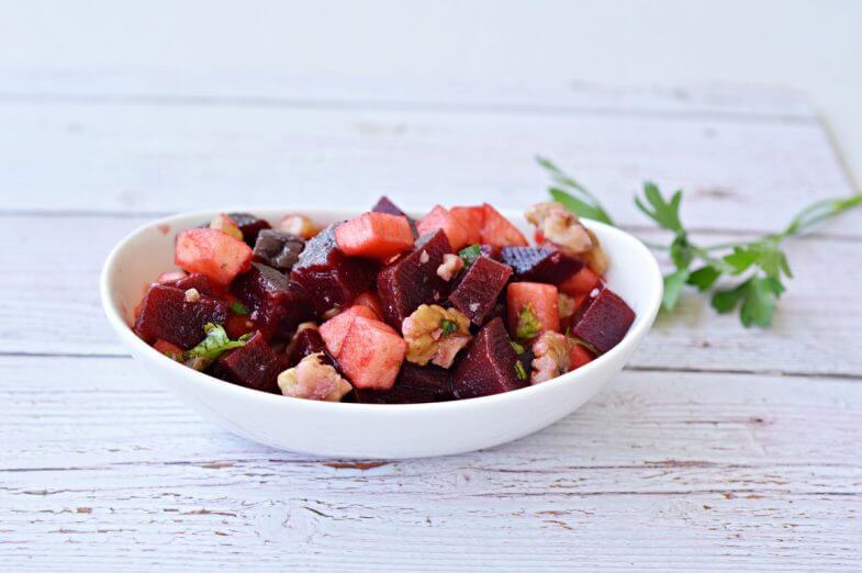 סלט סלק ותפוחים