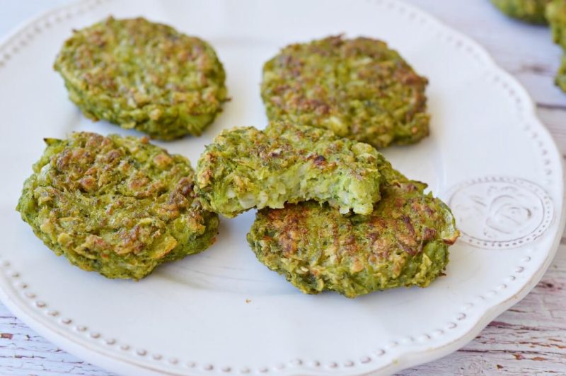 קציצות ברוקולי ושיבולת שועל