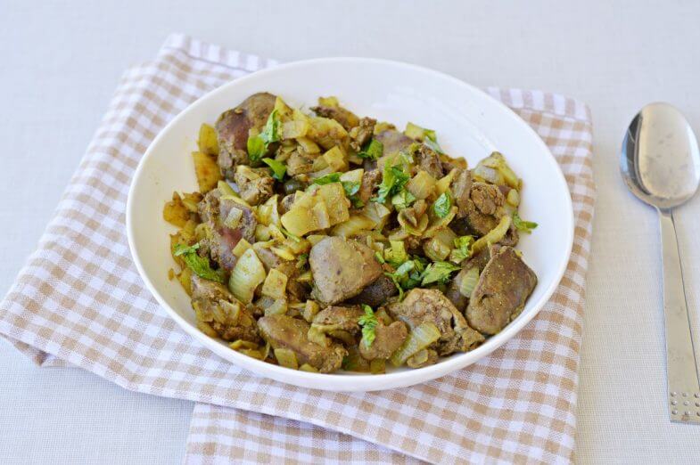 כבד עוף בתיבול מזרחי