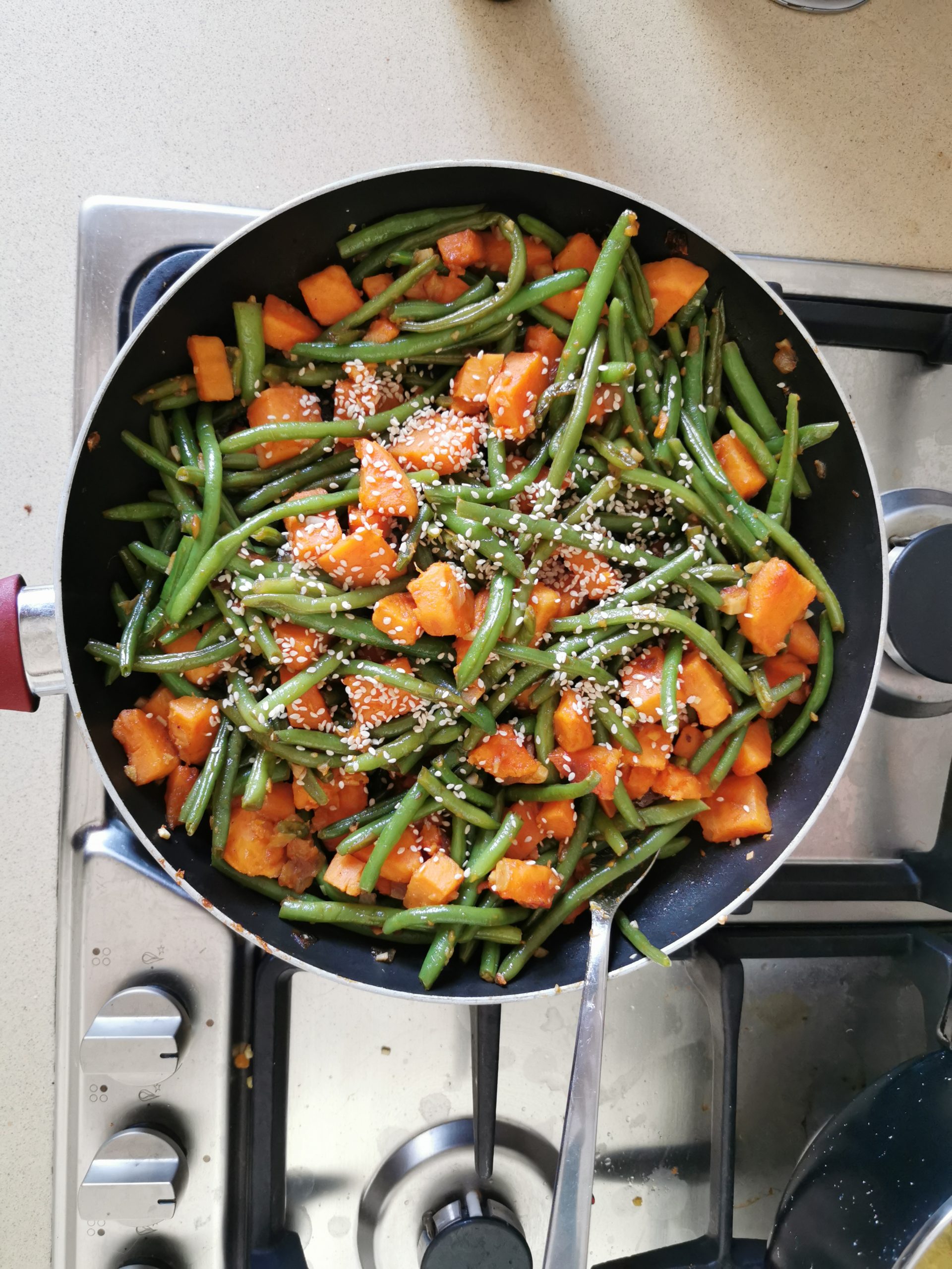 שעועית ירוקה עם בטטה