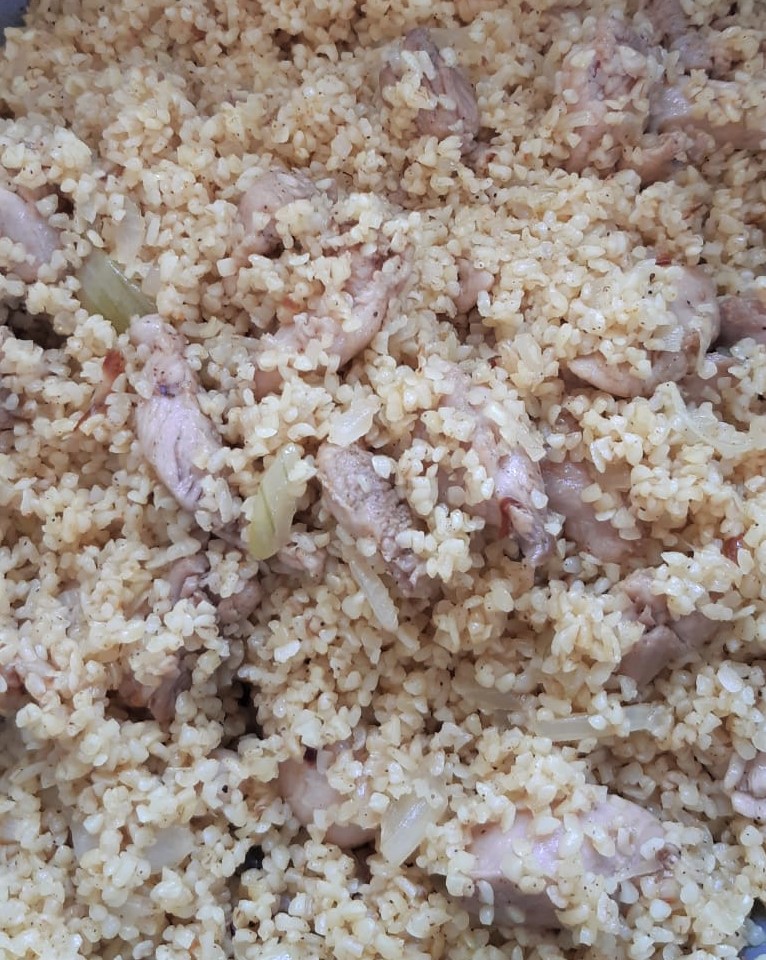 בורגול עם פרגיות