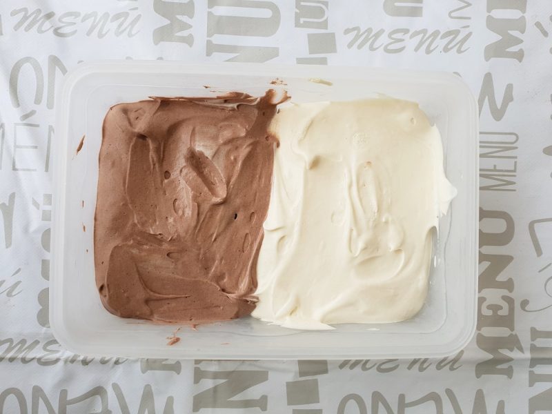 גלידת שוקו וניל