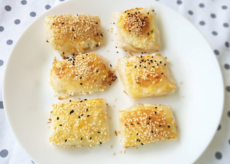 בורקס גבינה מדפי אורז