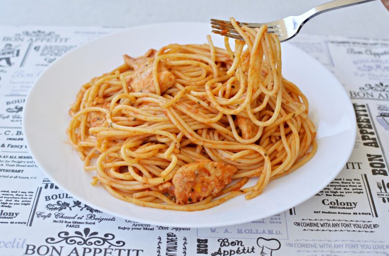 ספגטי עם חזה עוף