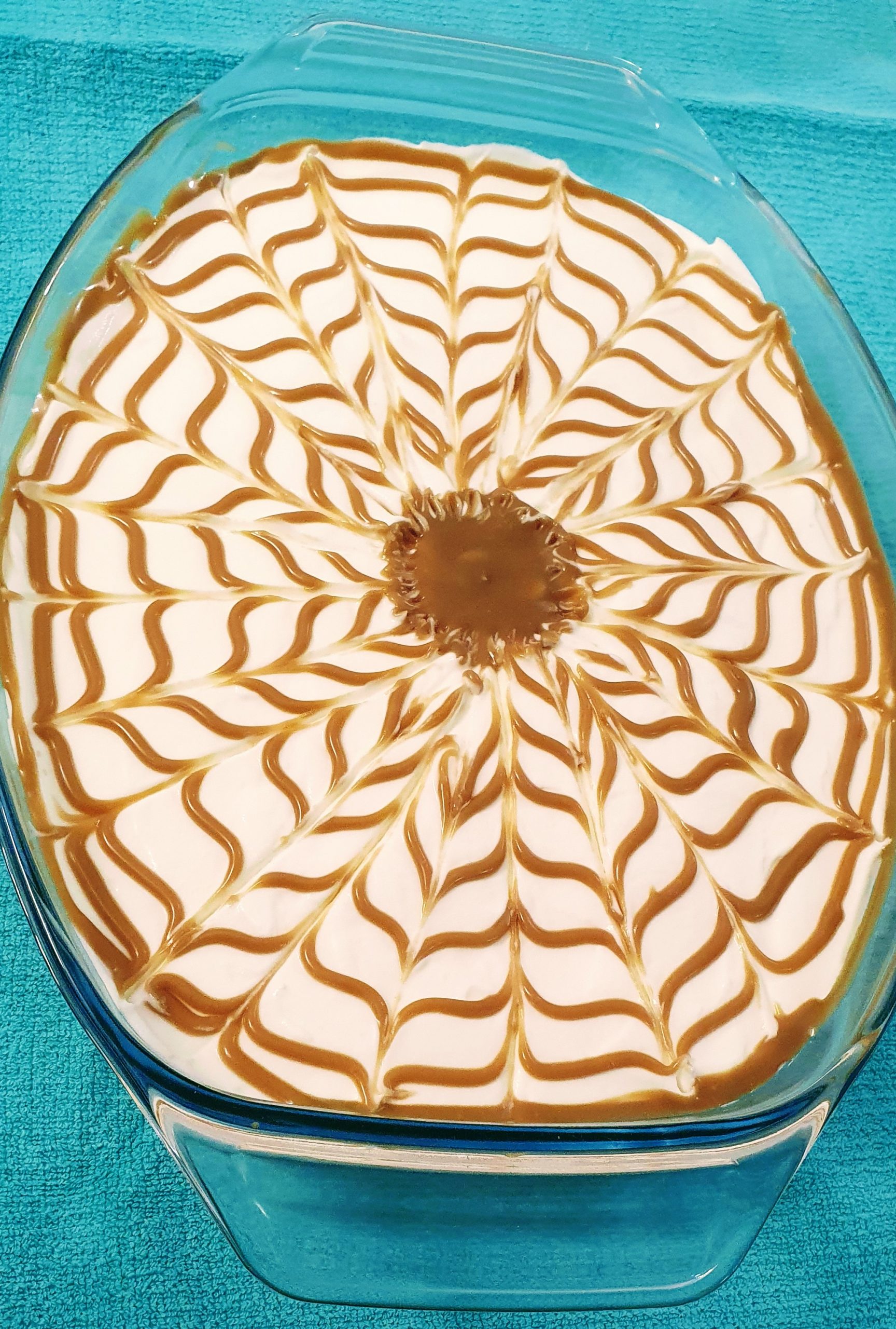 עוגת גבינה וקפה