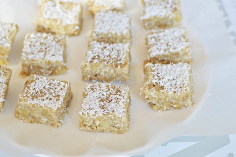 ריבועי טחינה ואגוזים