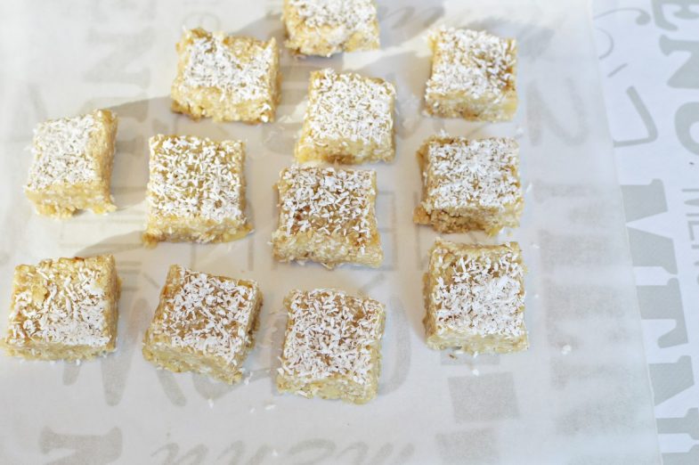 ריבועי טחינה ואגוזים