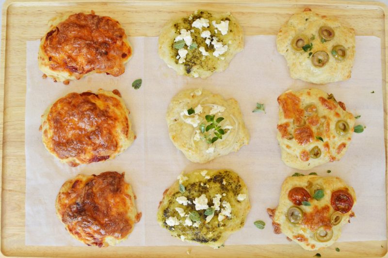 מיני פוקאצ'ות מבצק גבינה