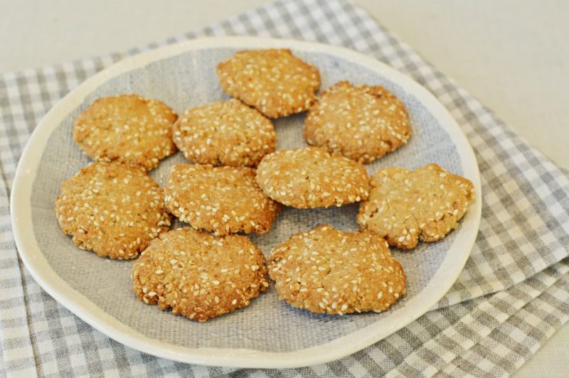 עוגיות טחינה מקמח שקדים