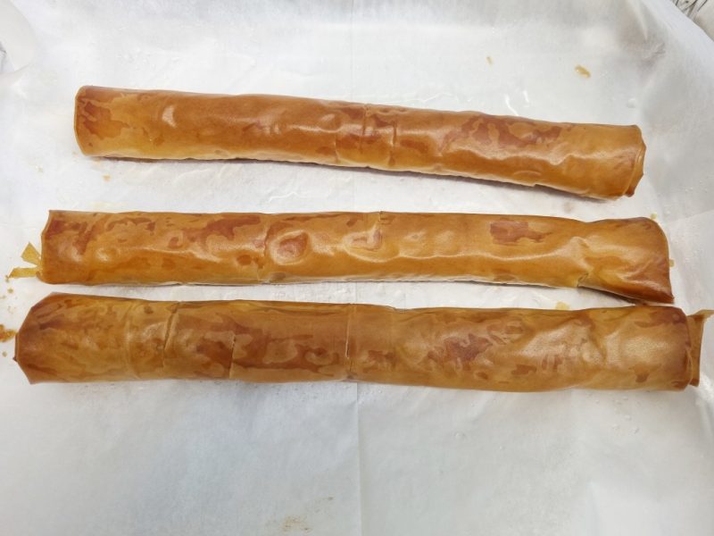 פילו במילוי טחינה וקוקוס