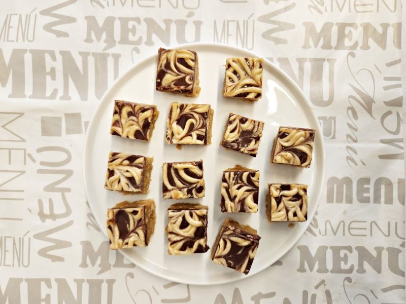 חיתוכיות חמאת בוטנים