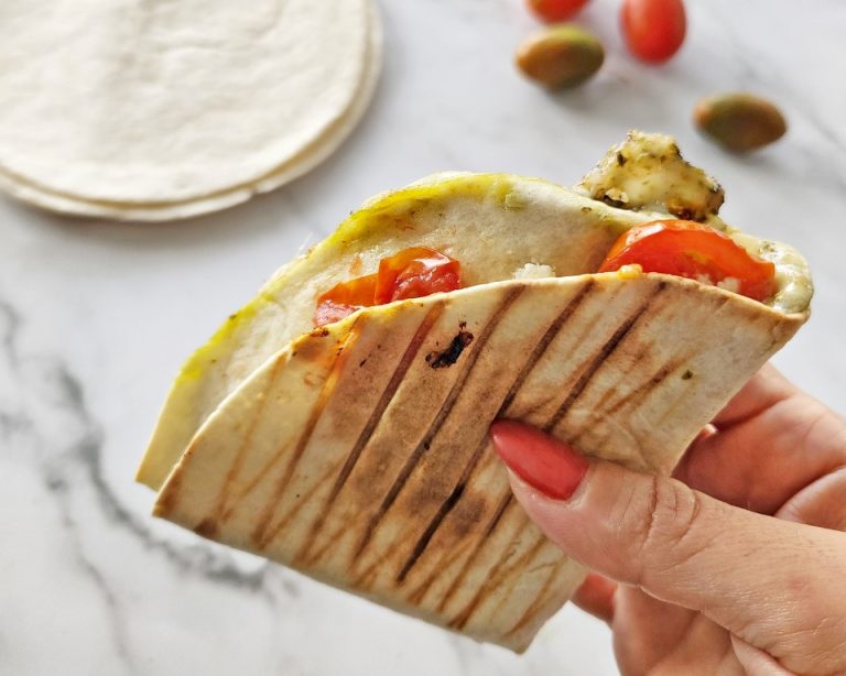 טוסט טורטיה