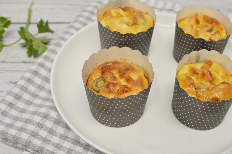 מאפינס תירס וזיתים