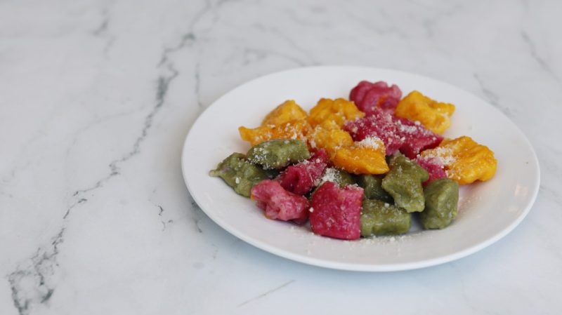 ניוקי עננים צבעוני