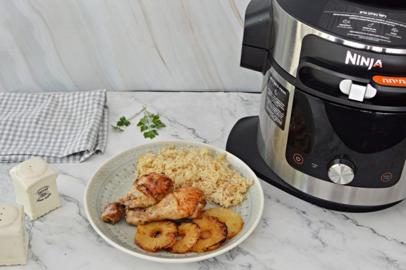 עוף באננס ואורז לבן