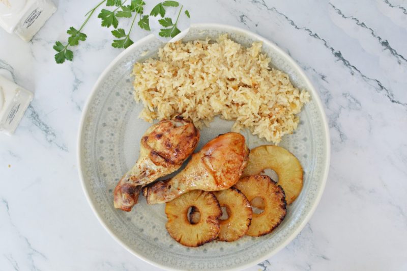 עוף באננס ואורז לבן