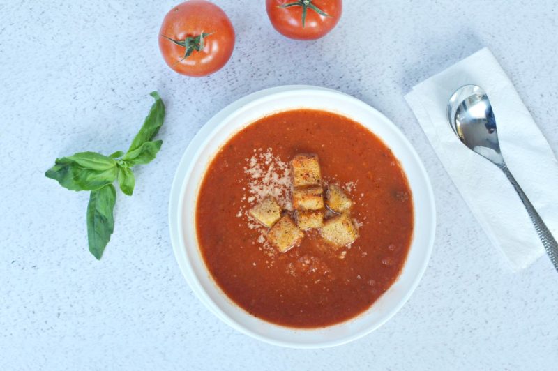 מרק עגבניות איטלקי