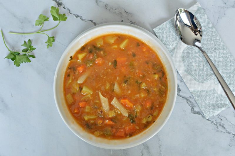 מרק איטלקי מינסטרונה