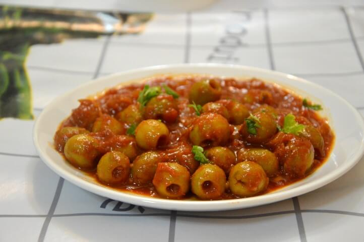 זיתים מבושלים לשבת מתכונים ב10 דקות