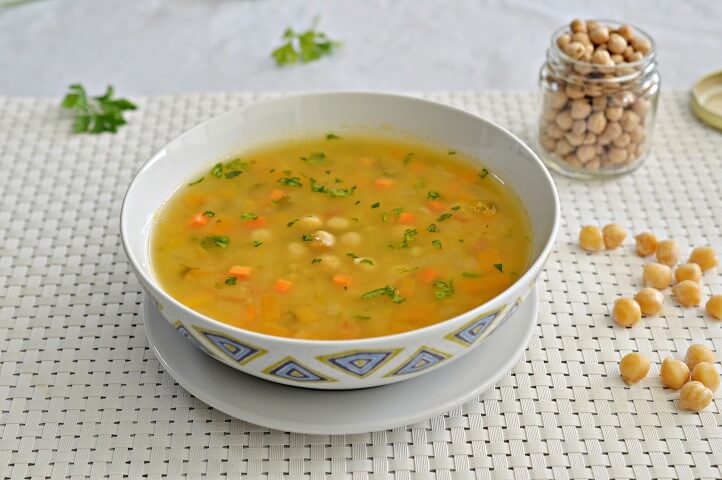 מרק חומוס חורפי מתכונים ב10 דקות 