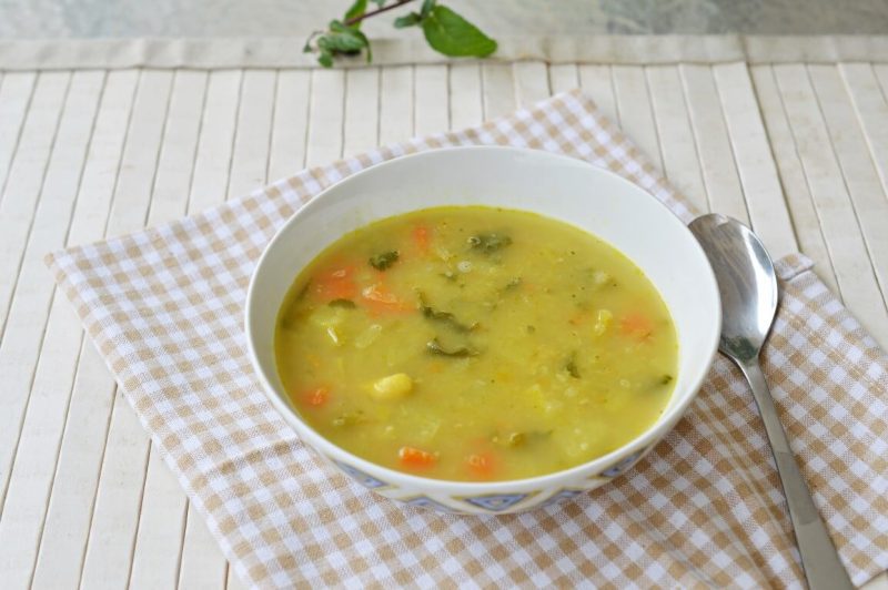 מרק ירקות עם שעועית לחורף חם מתכונים ב10 דקות